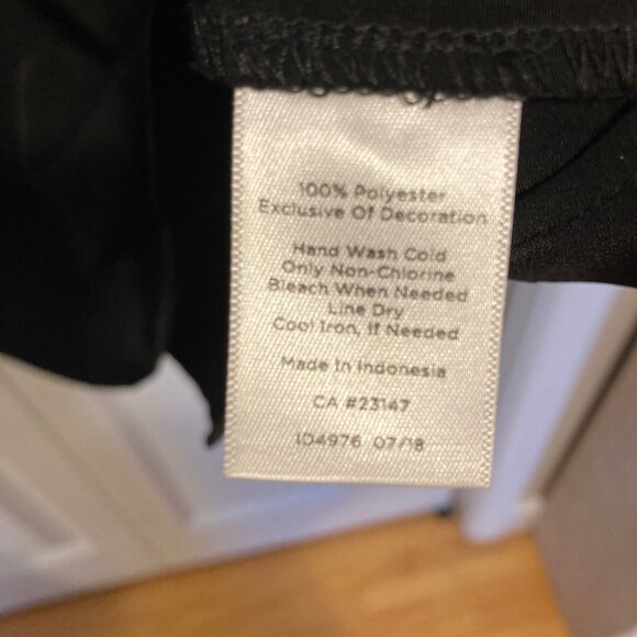 Black Talbots Woman Velvet Polka Dots Tunic Three Button, Size 1X - Picture 3 of 4